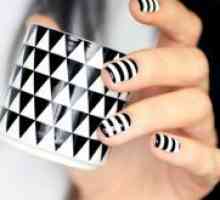Crno-bijeli dizajn noktiju