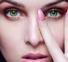 Dan make-up za zelenim očima