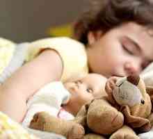 Kako naučiti bebu da zaspi na vlastitu?