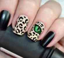 Leopard manikura