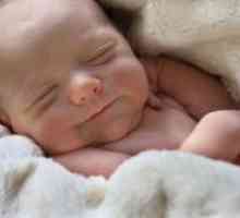 Zašto novorođenče groznica u snu?