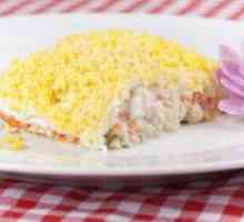 Salata s rižom i konzervirana riba
