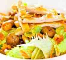 Salata s croutons i gljivama