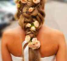 Vjenčanje frizura sa svježim cvijećem