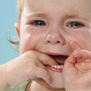 Nego liječiti stomatitis kod djece u ustima?