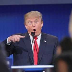 Donald Trump želi "izbaciti" Lena Dunham, Whoopi Goldberg i Rosie O'Donnell u SAD-u
