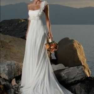 Grčki stil vjenčanja i večernje haljine