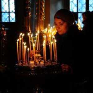 Kako staviti svijeće u crkvi?
