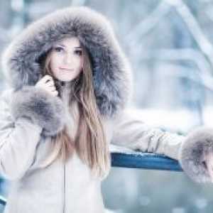 Koža zimske jakne za žene
