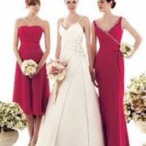 Crvena haljina na vjenčanje djevojke