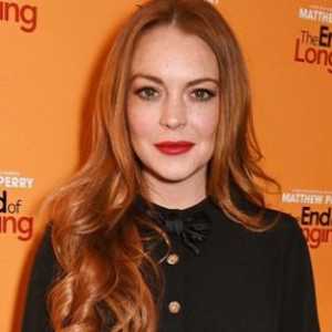 Lindsay Lohan odlučila sam pokazati bez šminke, ali je uhvaćen u varanju