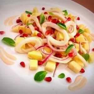 Salata „lignje s jabukama”