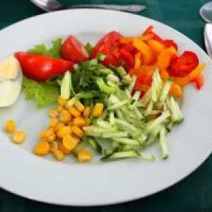 Salata od krastavaca i kukuruza
