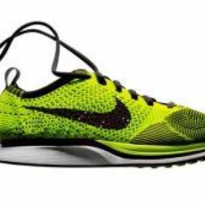 Svijetlo zeleno Nike tenisice