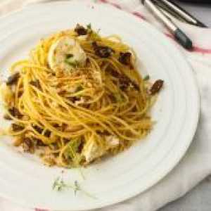 Špageti s gljivama