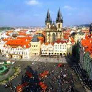 Old Town Square u Pragu