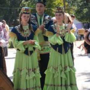Tatarski nacionalni odjeća
