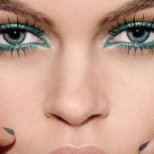 Večernji make-up za zelenim očima