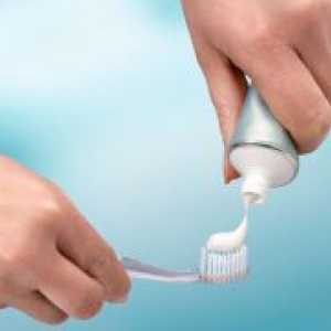 Pasta za zube bez fluorida